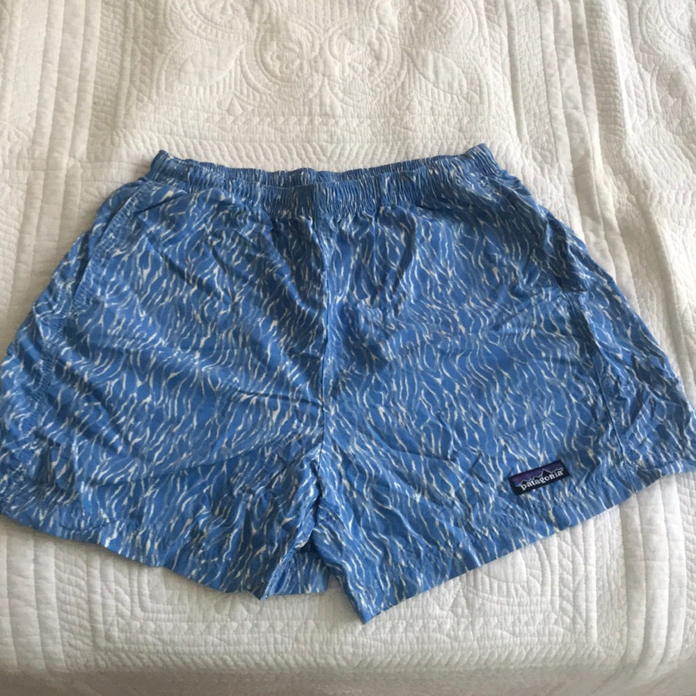 Patagonia Women’s “ Baggie” shorts